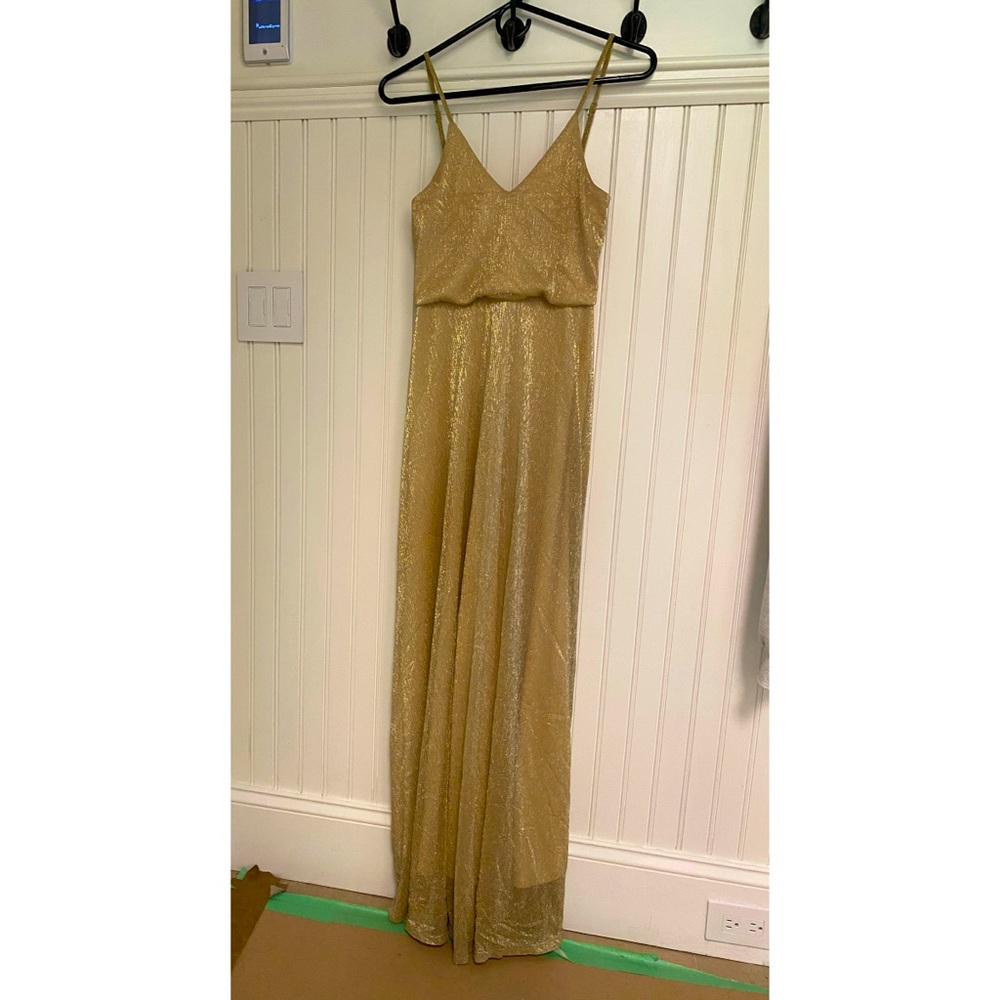 Lulu’s Gold shimmery blouson dress